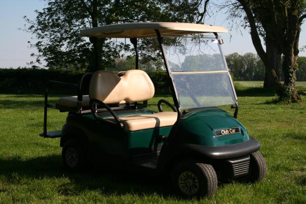 Club Car Precedent als Viersitzer aus Baujahr 2015