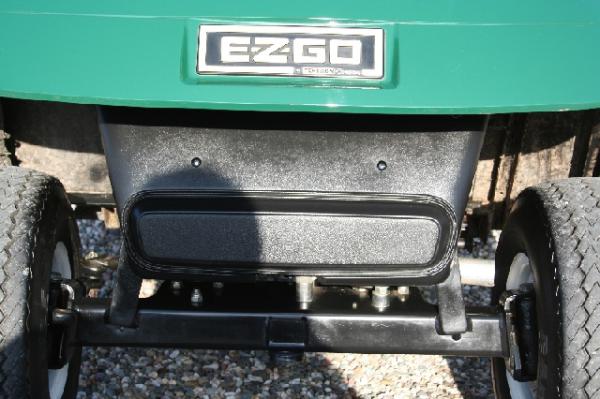E-Z-GO TXT Golfcart  mit Ladebox